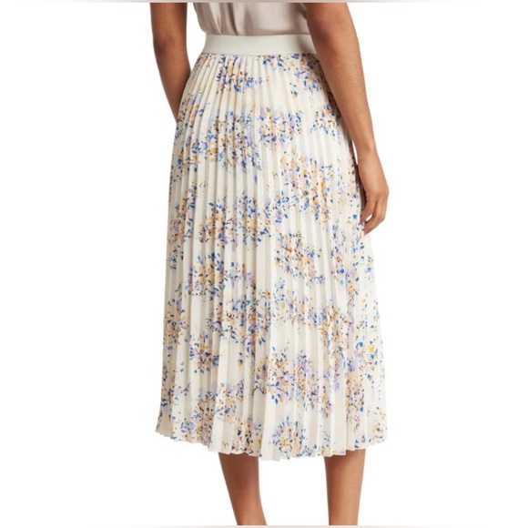 Vince Camuto Pleated Pull-On Midi Skirt Size Small Elastic Waistband Flowy - Picture 2 of 10